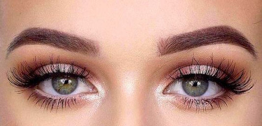 Combien de temps durent les extensions de cils?