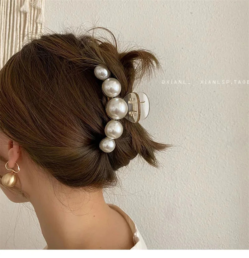 Élégance Assurée : Découvrez Nos Pinces à Cheveux en Perles pour un Style Chic et Tendance !