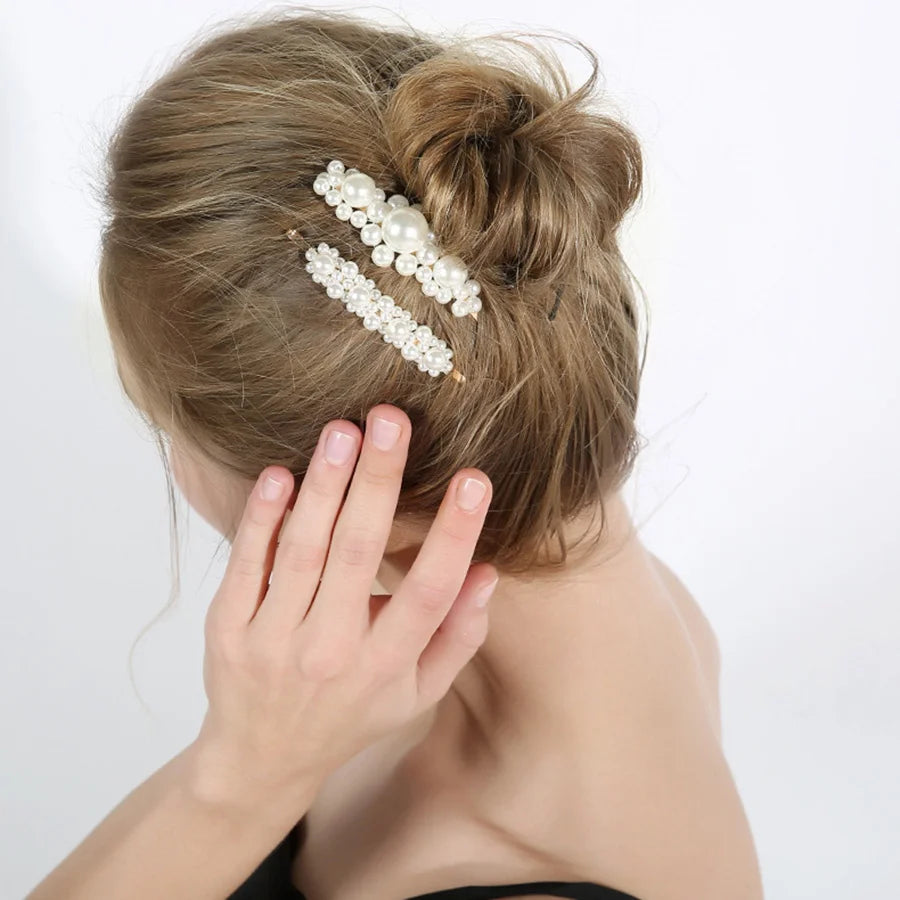 Accessoires Glamour : Ensemble Élégant de Pinces à Cheveux avec Perles Brillantes