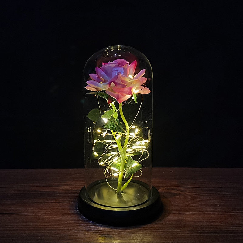 Rose éternelle dans un verre avec LED