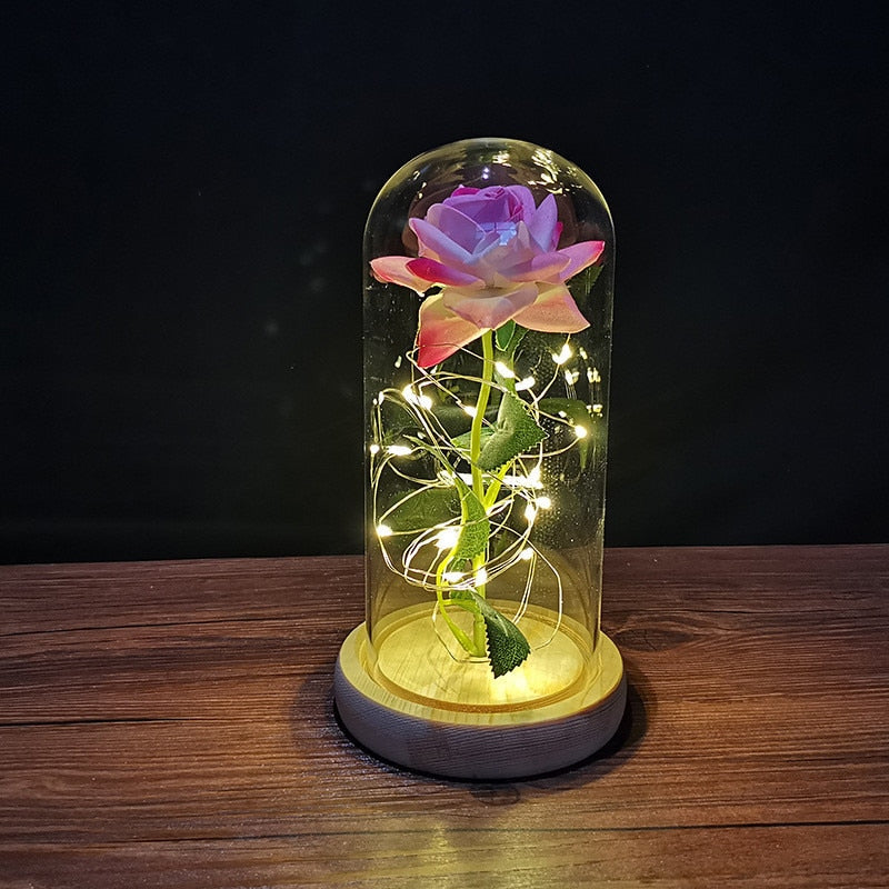 Rose éternelle dans un verre avec LED