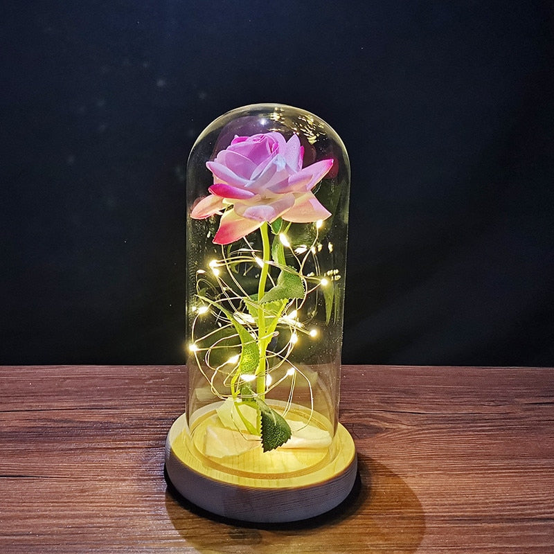 Rose éternelle dans un verre avec LED